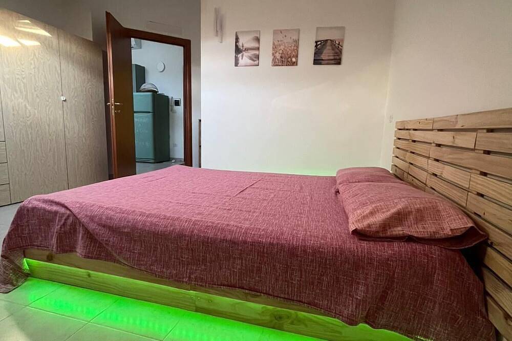 Entire apartment, Apartment located a few minutes' drive from downtown, harbor and southern waterfront in Termoli, Campobasso Province