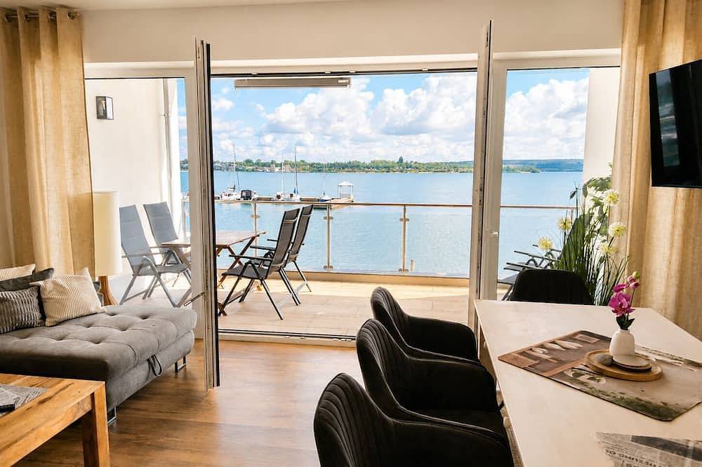 Ganze Wohnung, Xxl Apartment max. 8 Personen, 3 Schlafz. Wassergrundstück, Seeblick, 2 Balkone in Kahnsdorf, Neukieritzsch