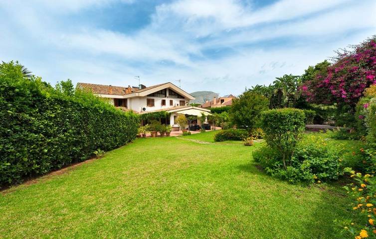 B&B für 21 Personen, mit Garten und Ausblick, mit Haustier in Palermo - 3