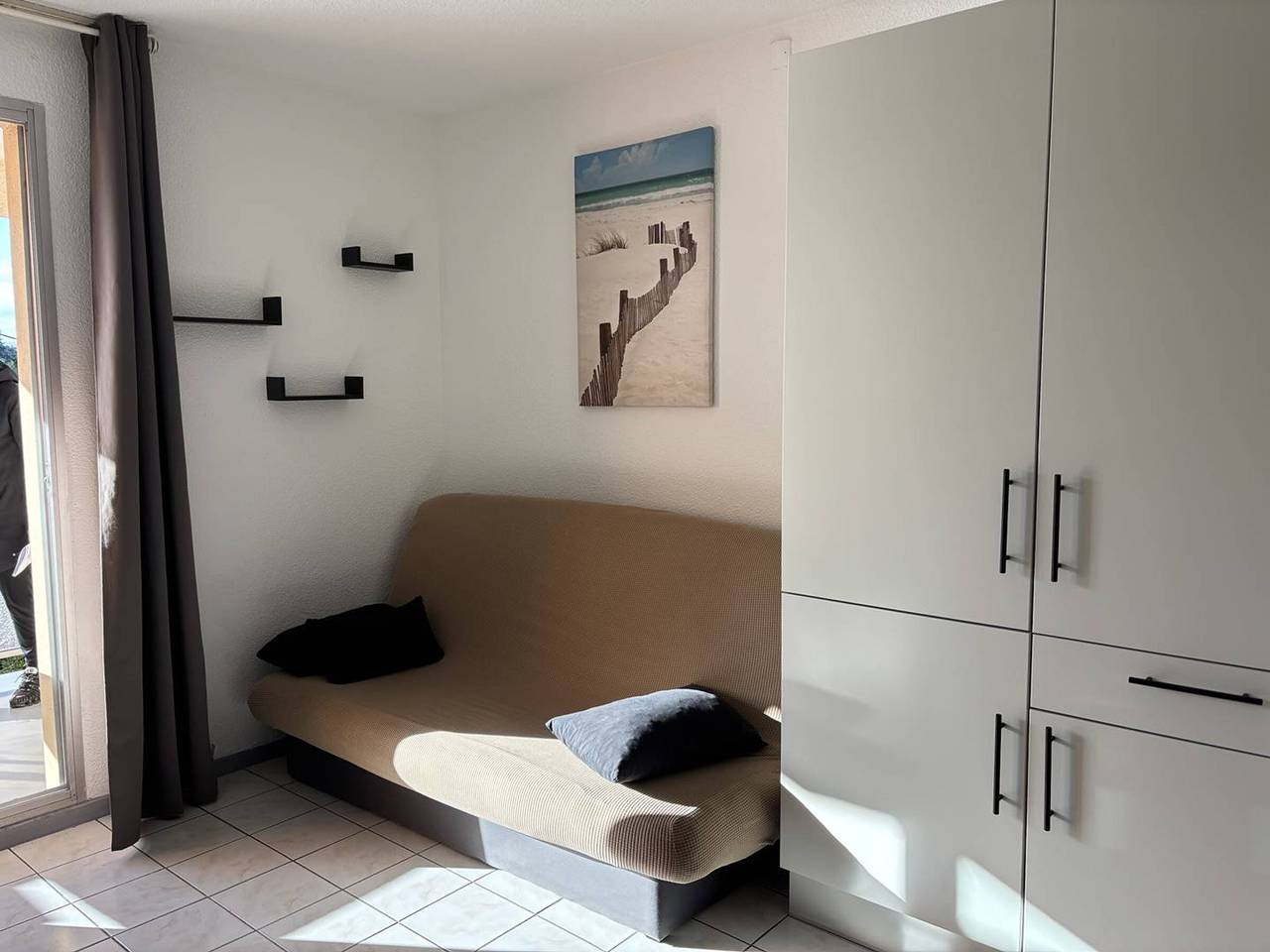 Entire studio, Studio with Terrace and Parking in Canet-en-Roussillon in Canet-en-Roussillon, Côte d'Améthyste