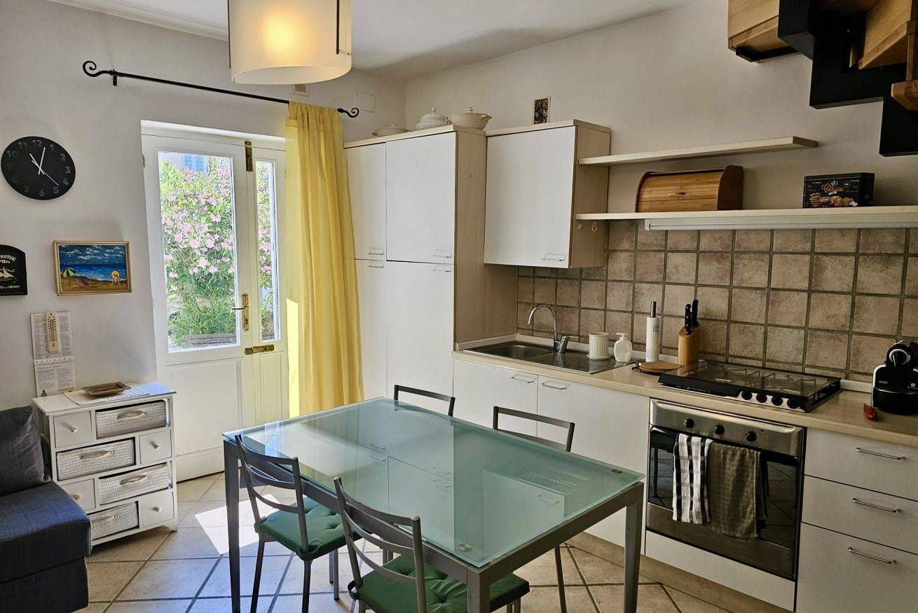 Apartamento entero, N266 - Numana, delightful house in the historic centre in Numana, Riviera del Conero