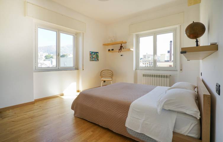 Appartamento intero, Accogliente appartamento sulla spiaggia con terrazza e WiFi in Genova (Città), Genoa