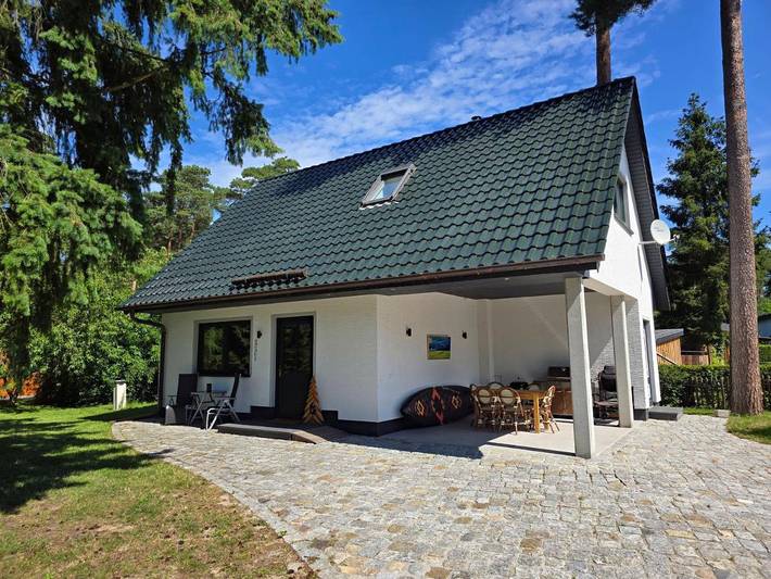 Ferienhaus für 5 Personen, mit Terrasse und Garten sowie Ausblick