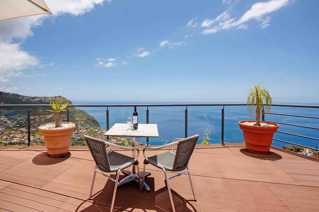 Ganze Wohnung, Ferienwohnung 'Sunparadise' mit Privatterrasse, Wlan und Klimaanlage in Arco da Calheta, Madeira