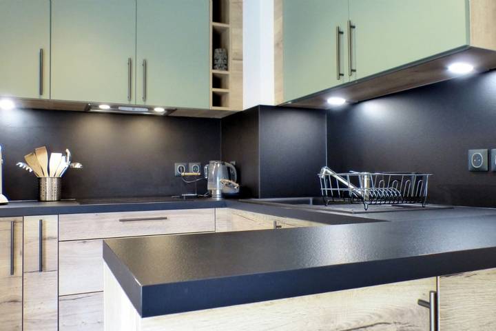 Location de vacances pour 6 personnes, avec jardin, adapté aux familles à Sanary-sur-Mer - 2