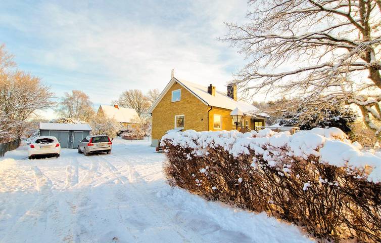 Ganze Ferienwohnung, Ferienwohnung für 4 Personen mit Terrasse in Lindome, Västergötland