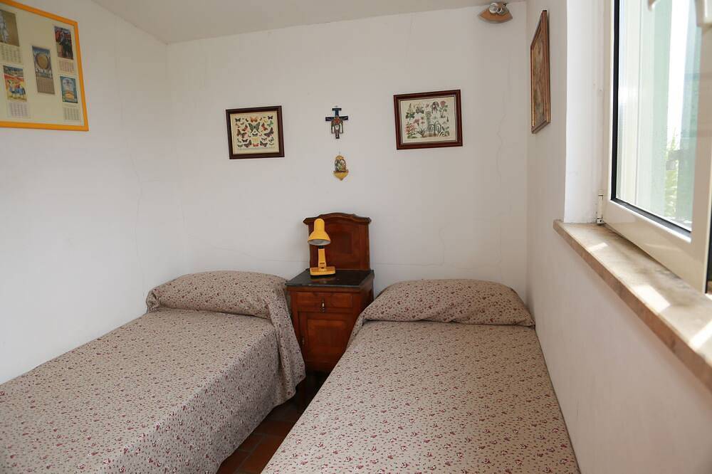 Ganze Wohnung, Villa sul lago in Val di Lago, Bolsenasee