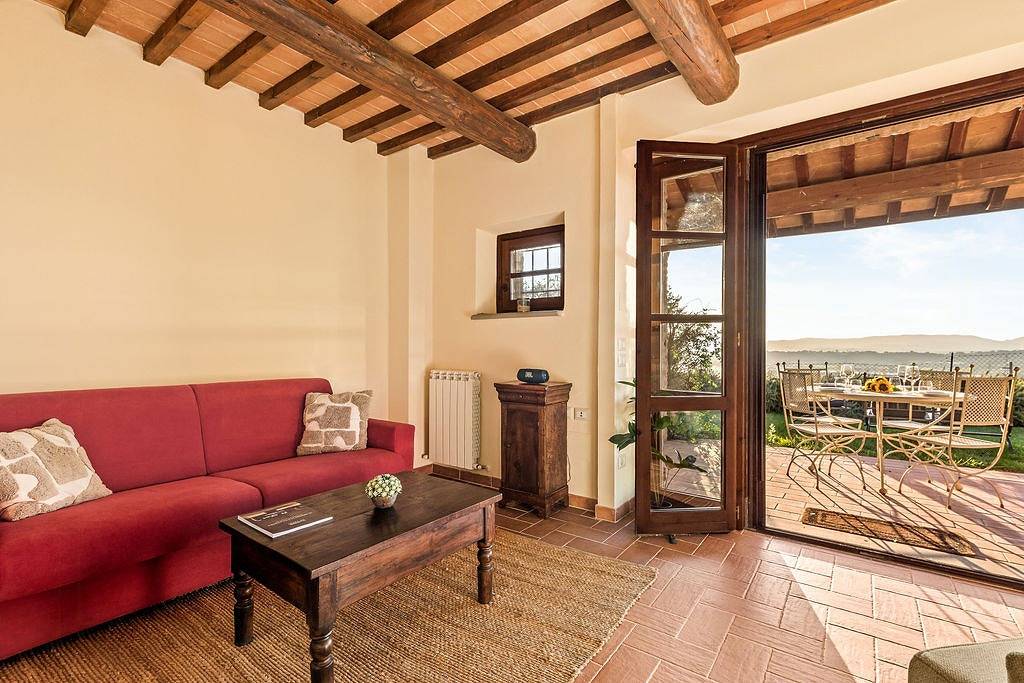 Huis met uitzicht op het meer tussen Toscane en Umbrië, foto 11