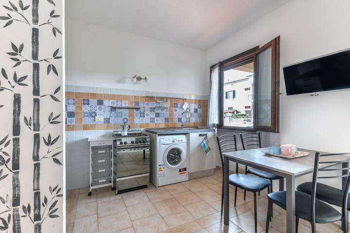 Appartement entier, Appartement 'Maria' avec terrasse privée et climatisation in Marina di Campo, Campo nell'Elba