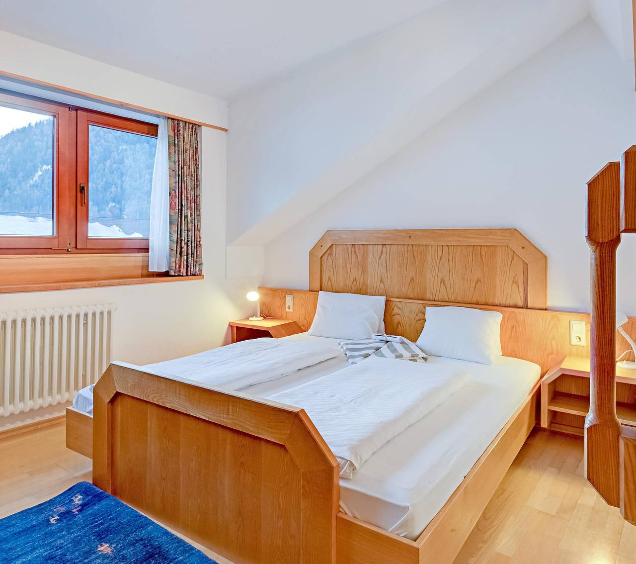 Hotelapp. Magnushaus R6 Hp in Matrei in Osttirol, Bezirk Lienz
