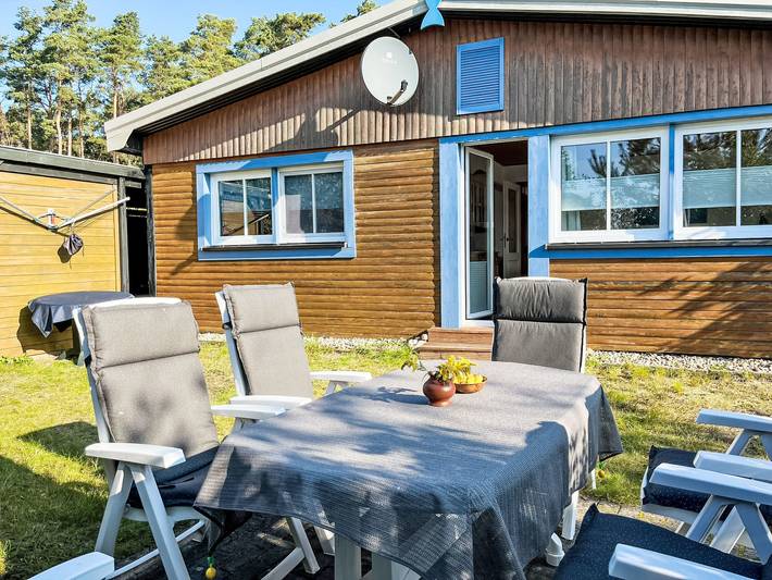 Bungalow für 5 Personen, mit Terrasse und Garten in Trassenheide