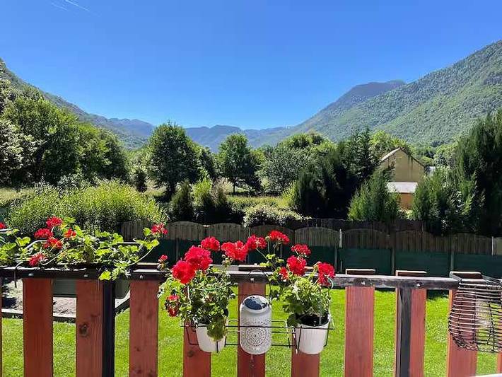 Appartement de vacances pour 8 personnes, avec Balcon ainsi que Terrasse et Jardin