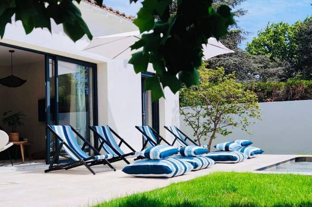 Van Gogh en Provence in Saint-Martin-de-Crau, Arles region