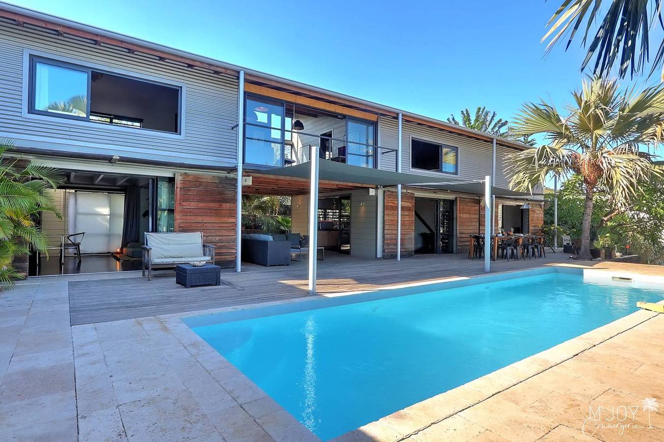 Apartamento vacacional entero, Kaznav in the St-Gilloise savannah with sea view in Saint-Gilles les Bains, Saint-Paul