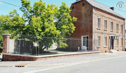 Gîte pour 8 personnes, avec terrasse et jardin, animaux acceptés dans l' Aisne
