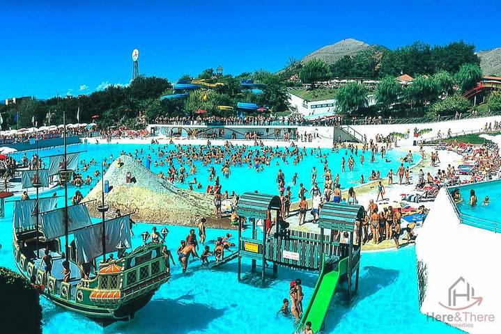 Appartement entier, [Ceriale for Fun] Aquapark & Plages 5min • A/C in Ceriale, Riviera di Ponente