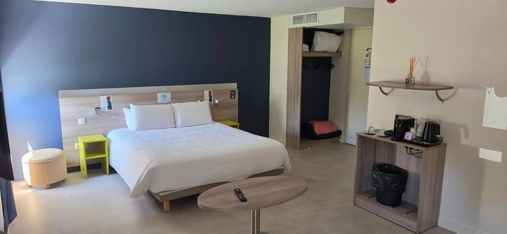 Hôtel pour 4 personnes à Saint-Bonnet-de-Mure - 4