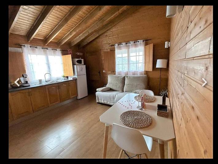 Casa rural para 2 personas, con Jacuzzi y Terraza además de Jardín y Piscina en Barranda - 3