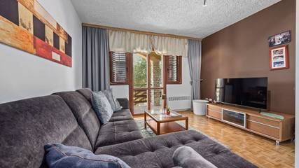 Ferienwohnung für 6 Personen, mit Balkon und Garten in Supetarska Draga