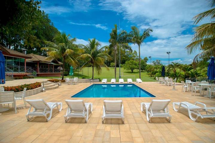 Pousadas para 2 pessoas, com piscina e vista e ainda sauna and jardim em Itu