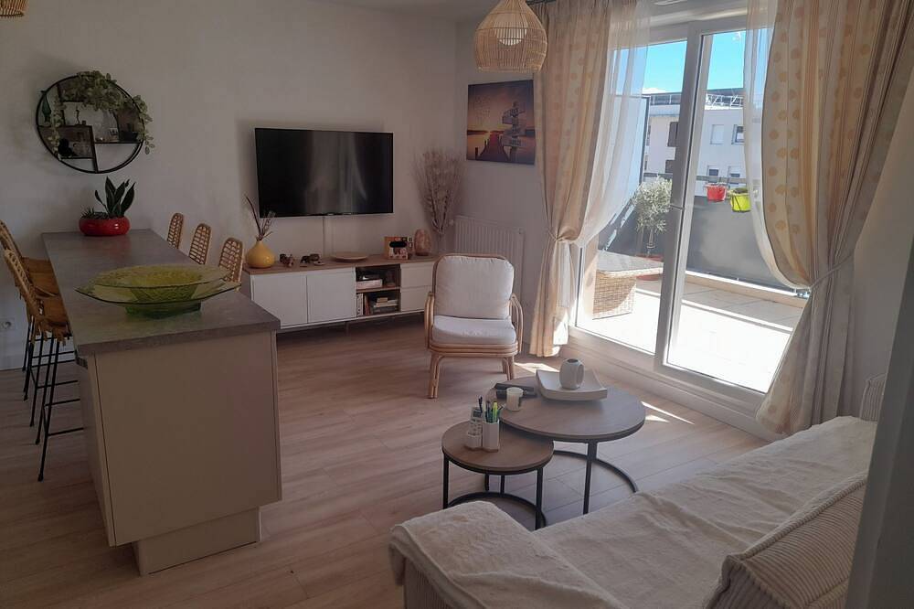 Entire apartment, Cosy apartment in Manosque, Parc naturel régional du Luberon