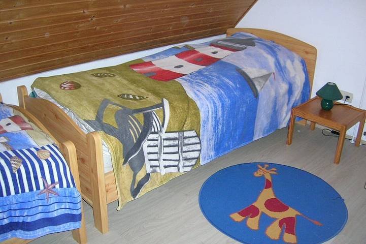 Ferienhaus für 6 Personen, mit Terrasse und Garten sowie Pool in Ostfriesland - 2