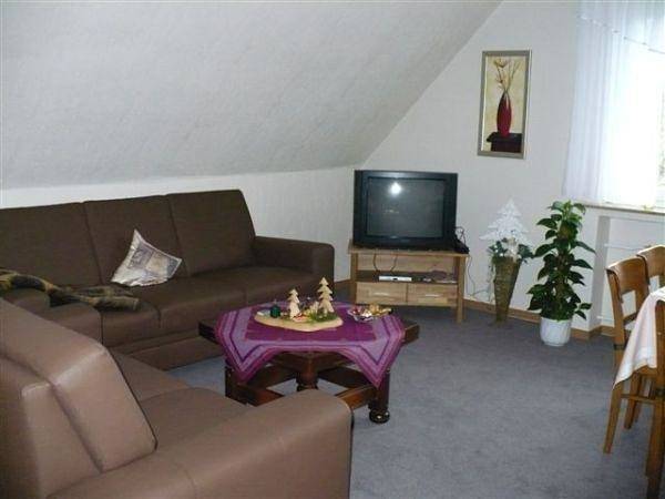 Ganze Ferienwohnung, Fewo 2, 3 Schlafräume, Dusche, Wc in Bissendorf, Wiehengebirge