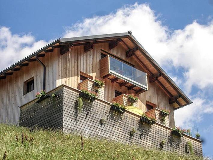Ferienhaus für 2 Personen, mit Terrasse und Garten in Schröcken