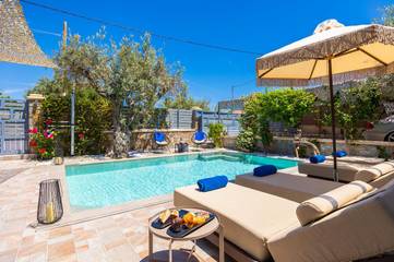 Villa for 8 People in Afantou, Rhodes, Photo 4