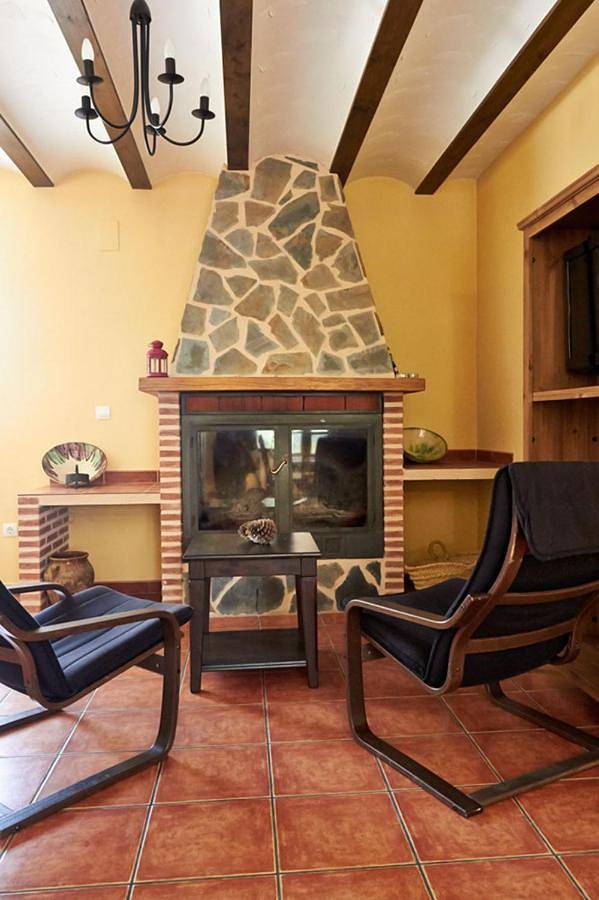 Casa rural para 8 personas, con Balcón y Terraza además de Jardín y Piscina para niños en Provincia de Albacete - 3