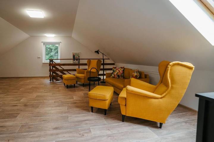 Villa für 8 Personen, mit Garten und Sauna in Prag - 2