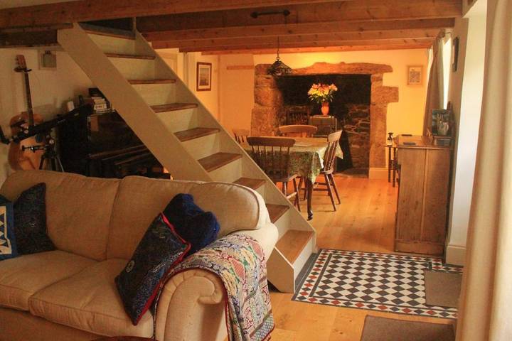 Location de vacances pour 8 personnes, avec jardin, adapté aux familles dans Constantine - 2