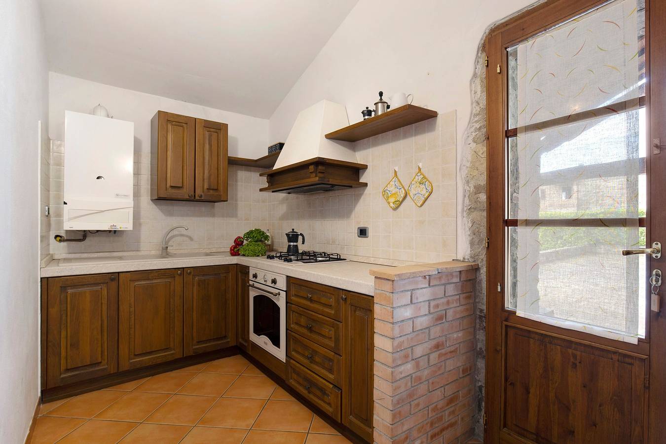 Villa 'Sui Colli Toscani Con Piscina' mit Gemeinschaftspool, gemeinsamem Garten und Wi-Fi in Colle di Val d'Elsa, Siena Provinz