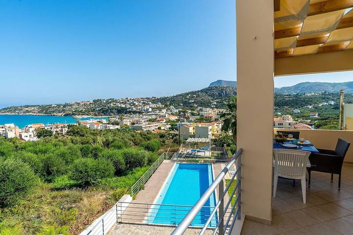 Feriehus for 4 personer, med balkong - 1