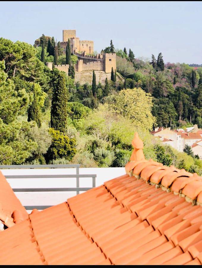 Apartamento de férias para 4 pessoas, com jardim e piscina e ainda vista, com animais de estimação em Tomar