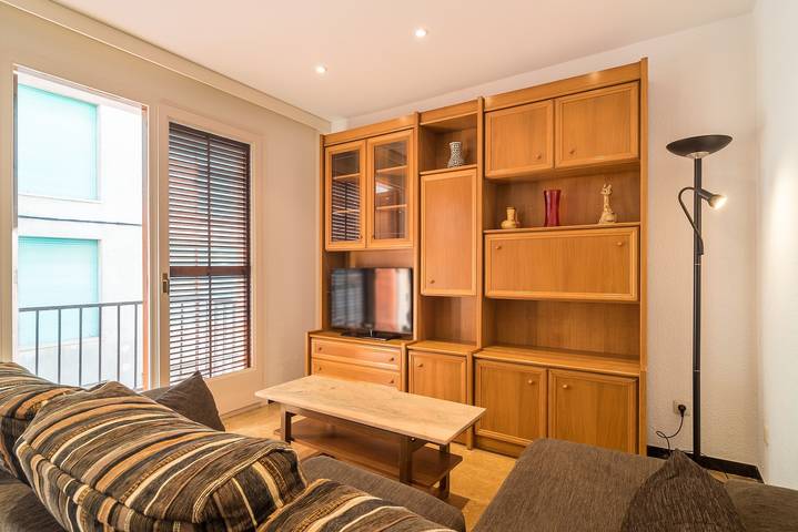 Gîte pour 6 personnes, avec balcon à Canet de Mar - 2