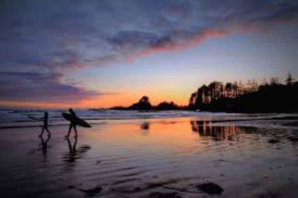 Das Chesterman Beach Paradise liegt nur einen kurzen Spaziergang von unserem Sonnendeck entfernt. Lesen Sie unsere Bewertungen! in Tofino, Alberni-Clayoquot Regional District