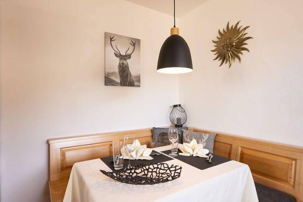 Ganze Wohnung, Chesa Corvatsch 211 - Champfer in St. Moritz, Sankt Moritz