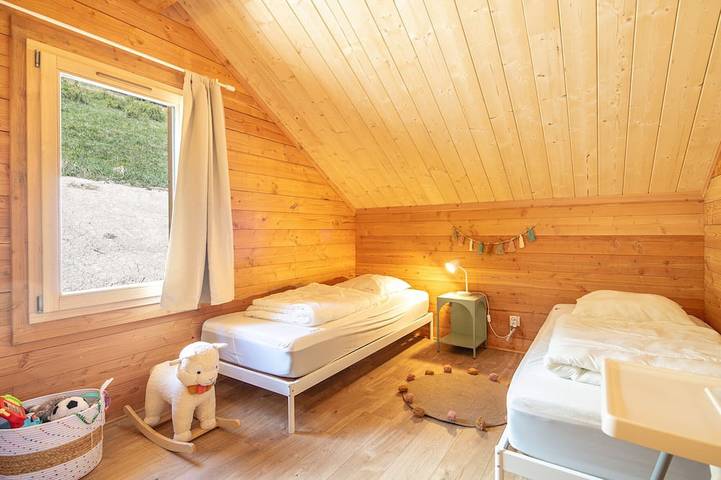 Family chalet, panoramic view, terrace in Saint-Jean-d'Arves, Region Saint-Jean-de-Maurienne