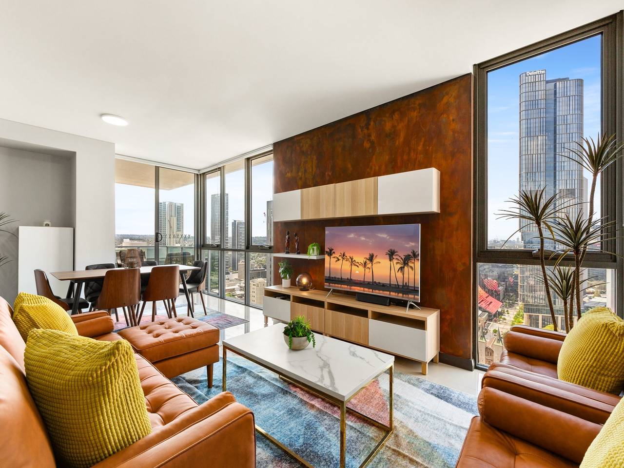 Entire apartment, Central 2-Bed with Parking & Stunning Views in Parramatta, Sydney