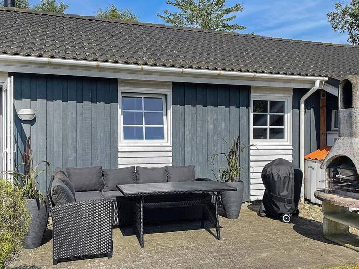 Ferienhaus für 10 Personen, mit Pool und Whirlpool sowie Terrasse, mit Haustier in St. Sjørup - 2