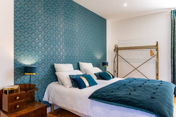 Art Deco Room — 1920s Elegance in Puybarban, Langon region