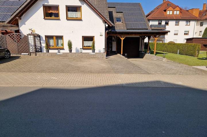 Ferienwohnung für 5 Personen, mit Balkon in Haiger