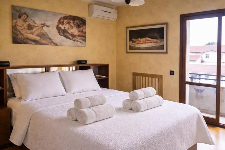 Gîte pour 4 personnes, avec vue et jardin à Magenta