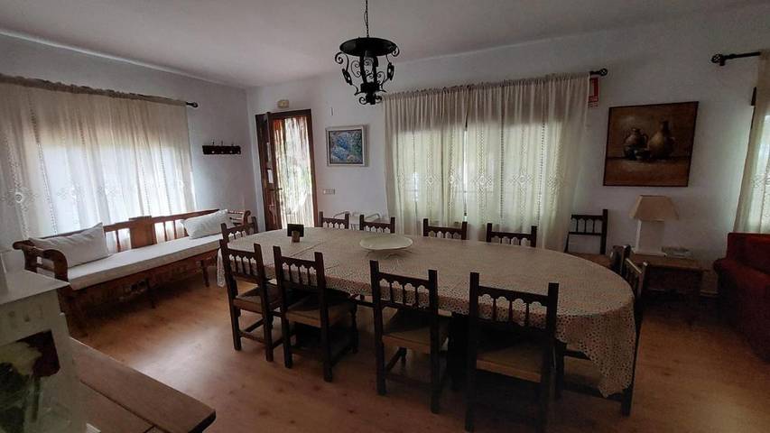 Casa de vacaciones para 14 personas, con vistas además de jardín y piscina, Se admiten mascotas en Provincia de Jaén - 4