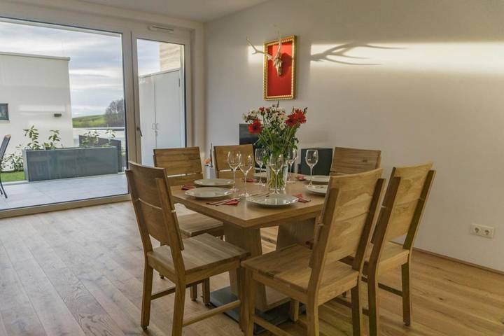 Ferienwohnung für 6 Personen, mit Ausblick und Garten