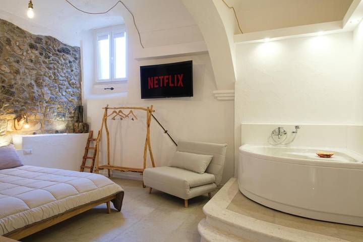 Maison d’hôte pour 3 personnes, avec Jacuzzi à Castelsardo - 2