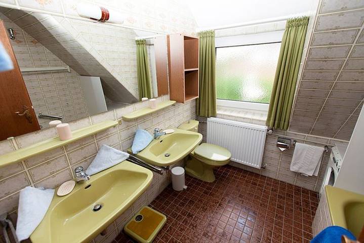 Ganze Wohnung, Moin Moin und Willkommen in der "Strandiris". in Nordfriesische Inseln (Schleswig-Holstein) (Schleswig-Holstein), Wenningstedt