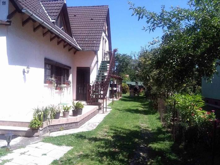 Ferienwohnung für 8 Personen, mit Balkon und Garten am Balaton - 4