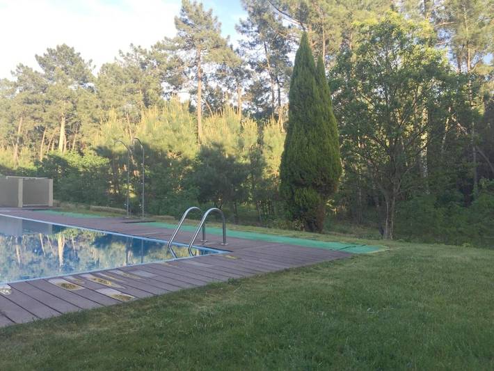 Gîte pour 4 personnes, avec piscine et terrasse ainsi que vue et jardin, animaux acceptés à Ames - 2